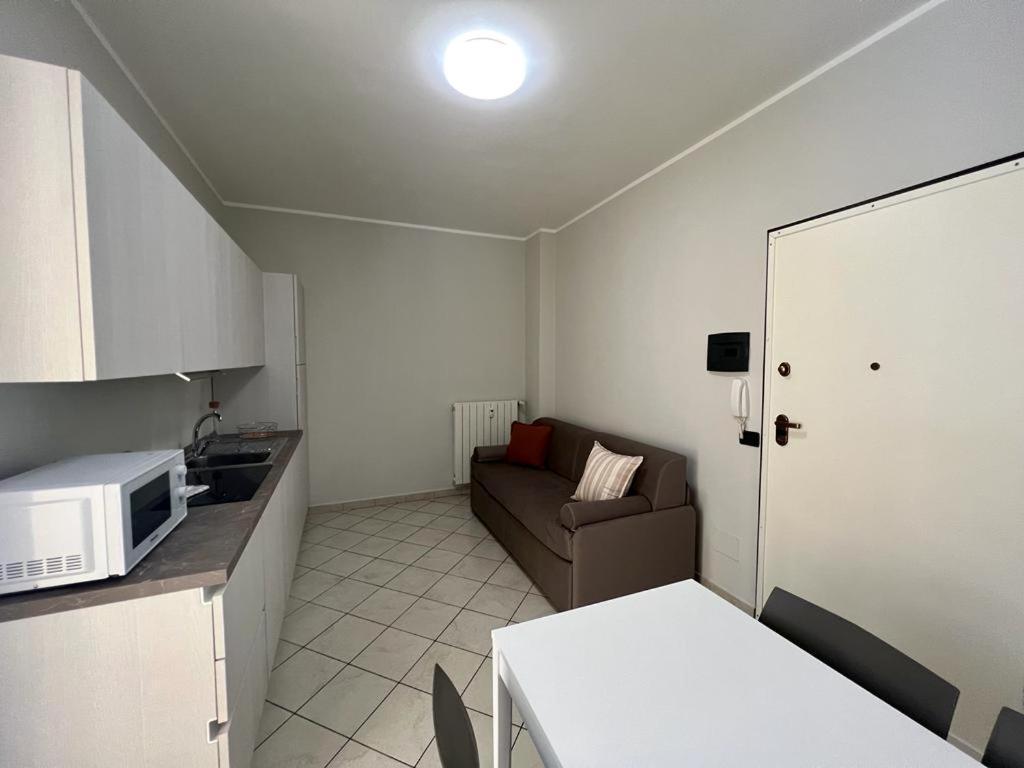 De Amicis Apartment Pietra Ligure Bagian luar foto