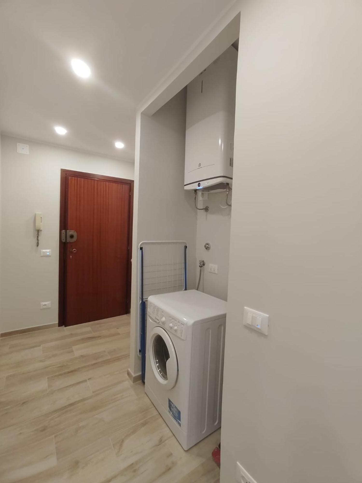 De Amicis Apartment Pietra Ligure Bagian luar foto